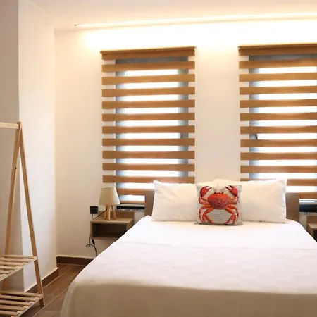 Yengec Adults Only *