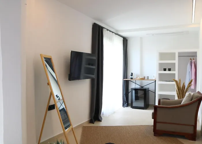 Yengeç Adults Only Otel *