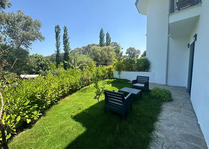 Otel Yengeç Adults Only *