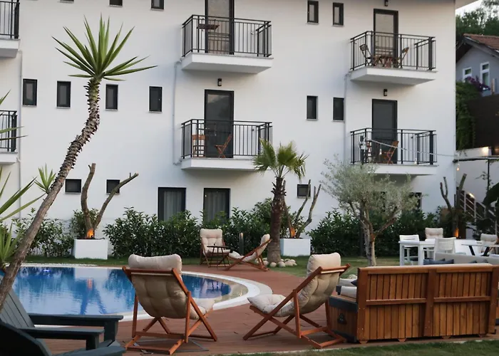 Otel Yengeç Adults Only