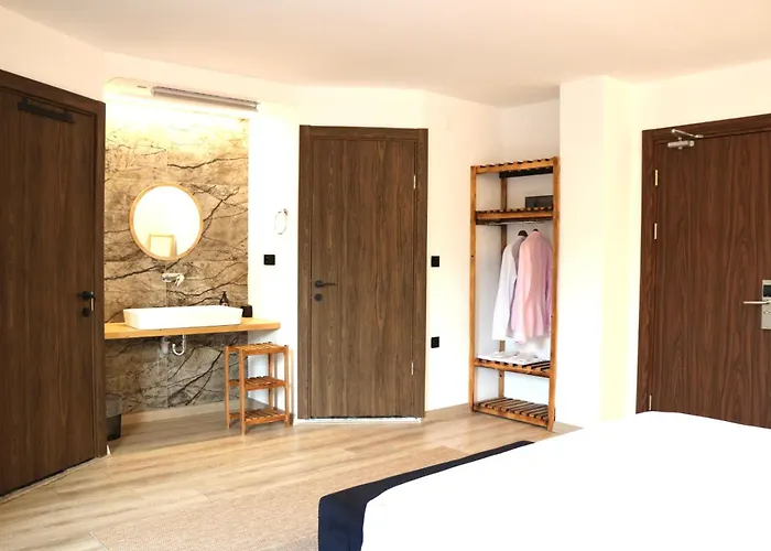 Yengeç Adults Only Otel Akyaka (Mugla)